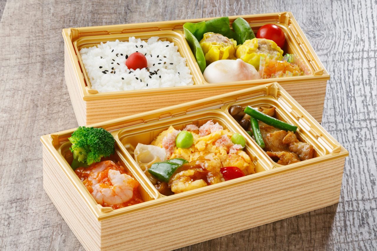 「シェフの特撰弁当  2,200円(税込)」
