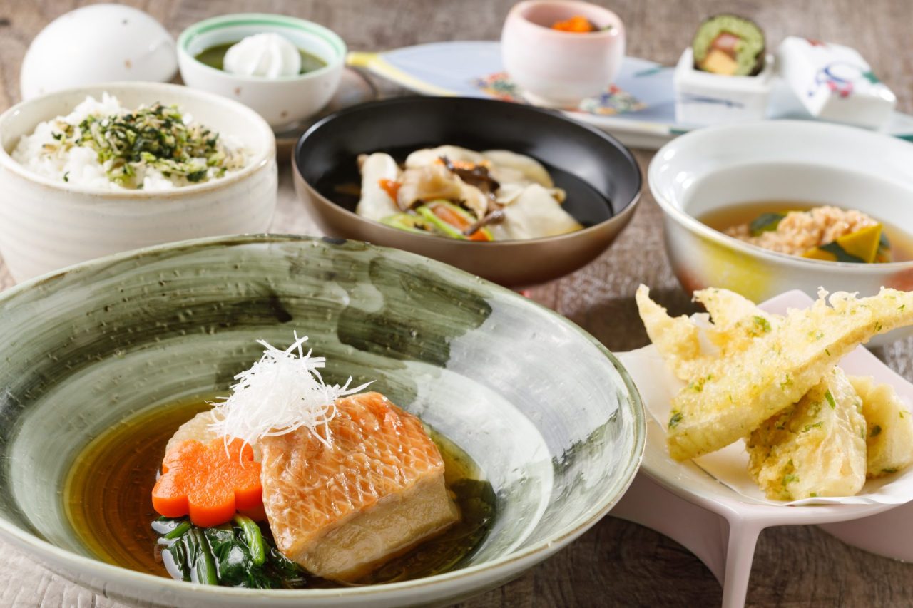 2月おすすめランチ「金目鯛の煮付けと筍天婦羅御膳」