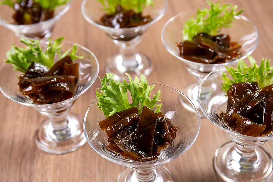 三陸産茎わかめのことこと煮